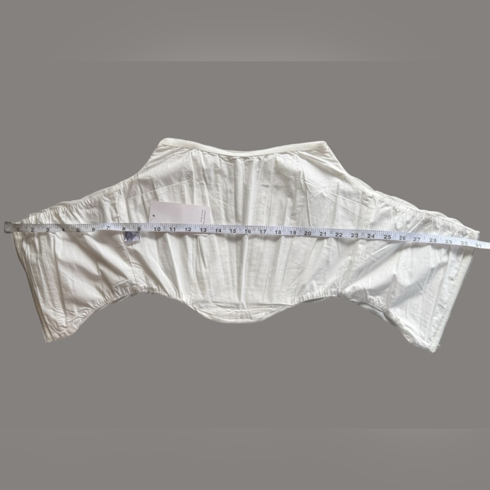 Chic White Ruched Women's Crop Top with corset boning structure - Picture 5 of 6
